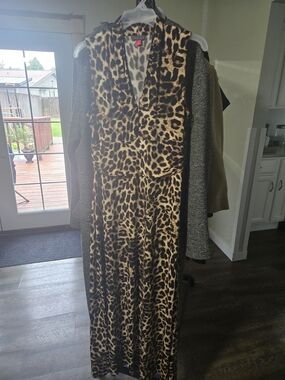Vince Camuto Leopard Print Maxi Dress - Brown Black